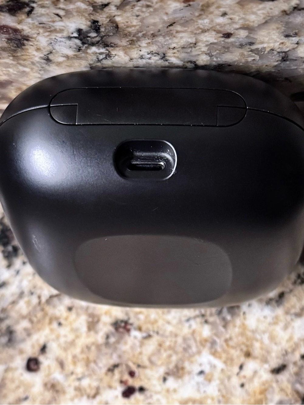 Beats by Dre Powerbeats Pro (A2078) Replacement Charging Case ONLY - Picture 6 of 9